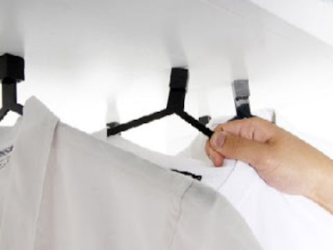 ic:Magnetic Clothes Hangers