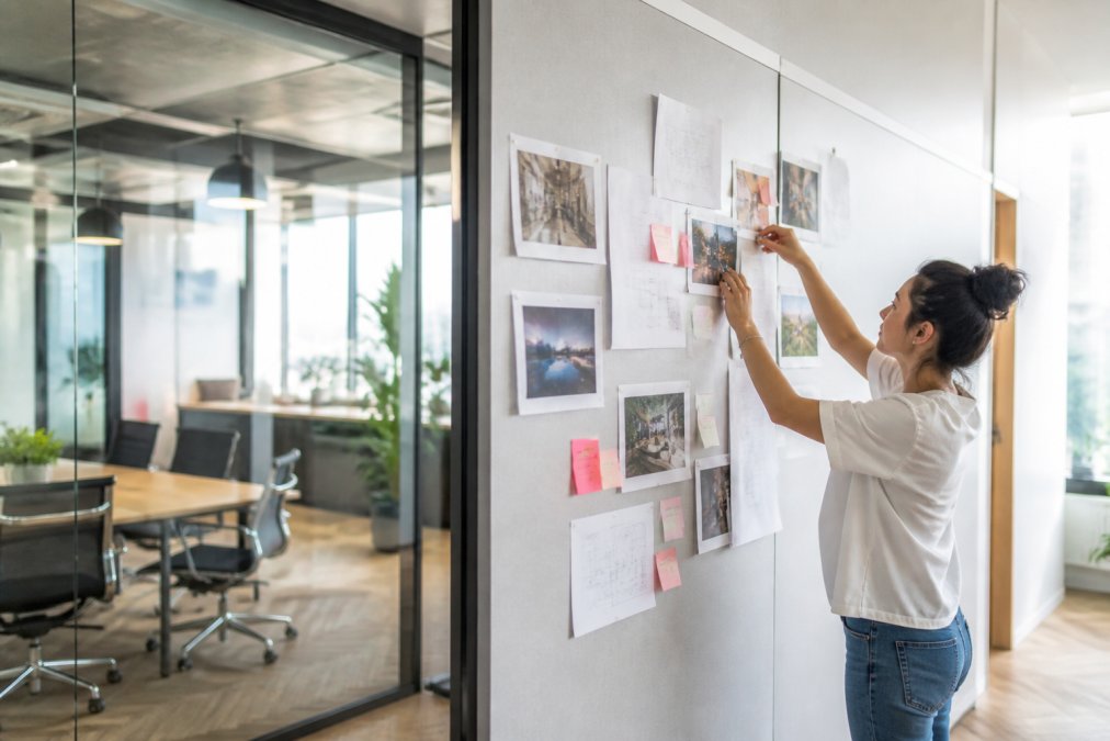 5 Benefits of Flexible Office Walls for Hybrid Teams