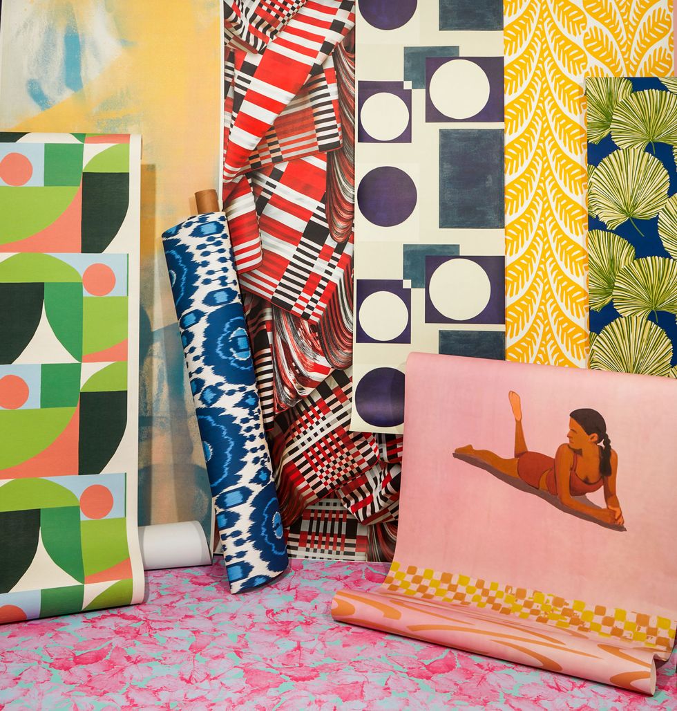 Whimsical  Wallpaper is making a comeback!