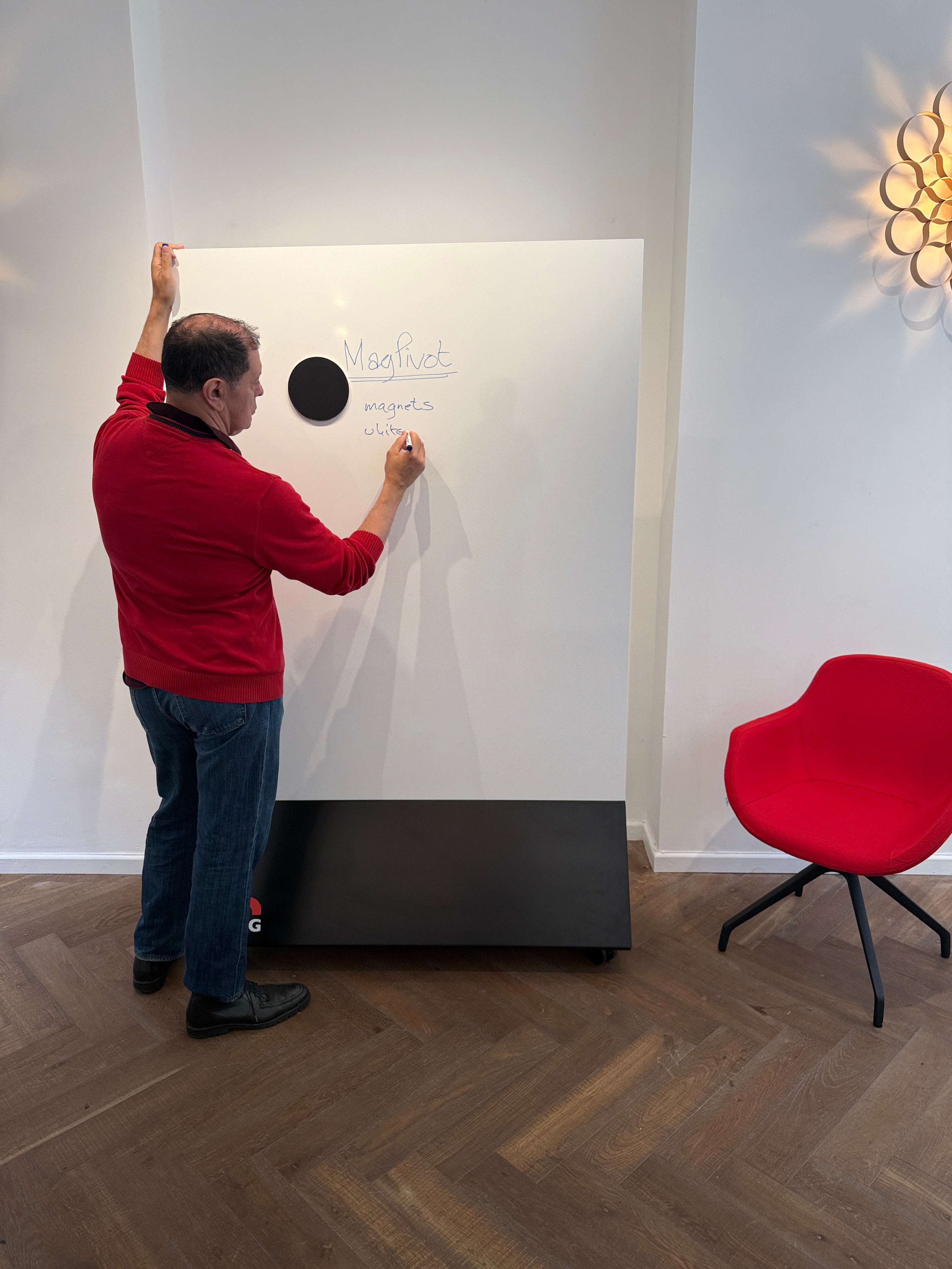 MagPivot™ Freestanding Magnetic Whiteboard on Wheels
