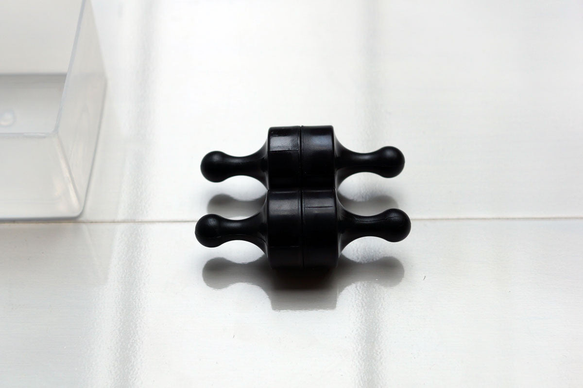 MagPlus™ Pawn - Large Black 4 x Magnets in a Box - set