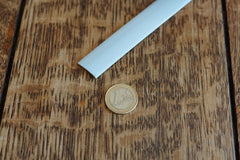 EdgeTrim - White Gloss 19mm against 1 Euro